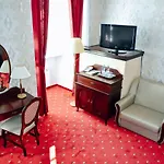 Hotel Zamek Królewski W Rydzynie