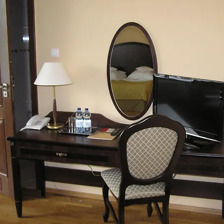 Hotell Zamek Krolewski W Rydzynie 3*