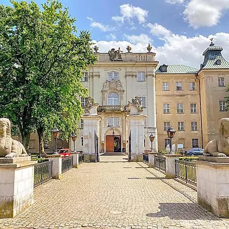 Zamek Krolewski W Rydzynie