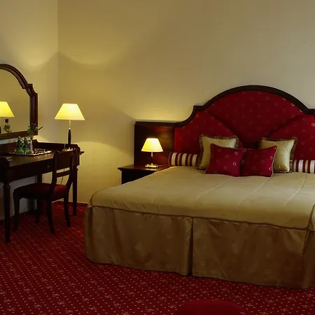 Zamek Krolewski W Rydzynie Hotell Rydzyna