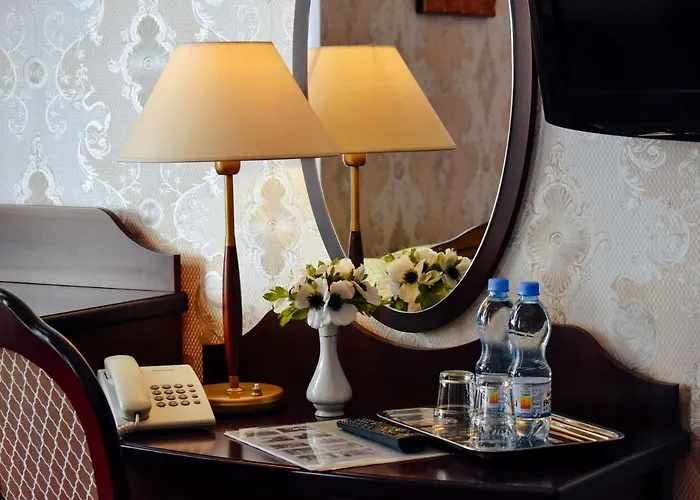 Zamek Krolewski W Rydzynie Hotell Rydzyna