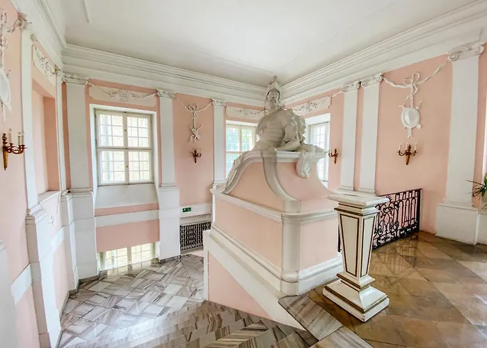 Zamek Królewski W Rydzynie Hotel 3*