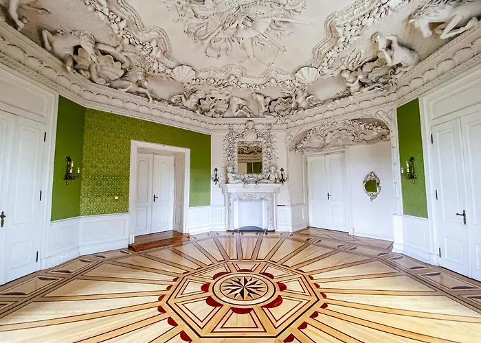 Zamek Krolewski W Rydzynie 호텔