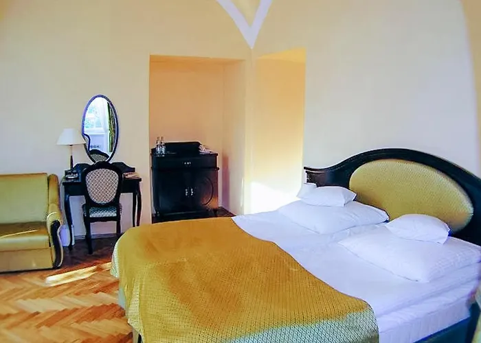 Zamek Krolewski W Rydzynie 3* Rydzyna