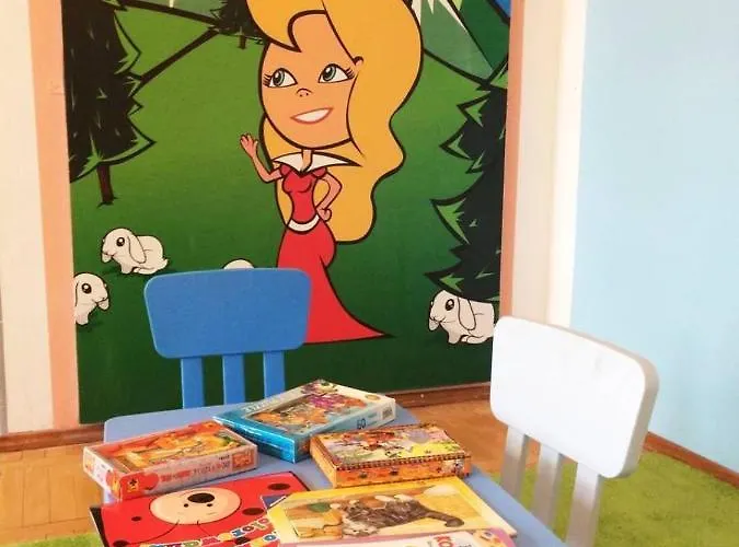 Zamek Krolewski W Rydzynie Hotell 3*