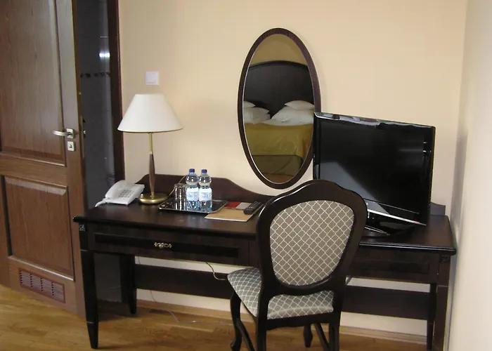 Hotell Zamek Krolewski W Rydzynie 3*