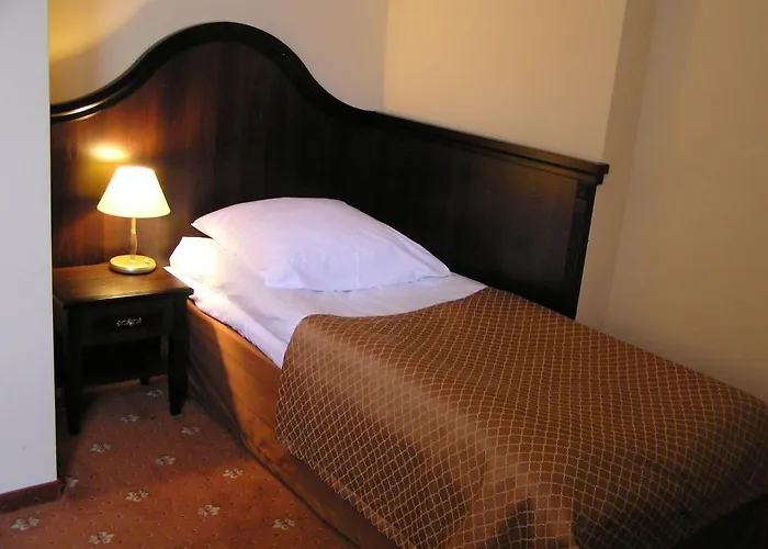 Zamek Krolewski W Rydzynie Hotel